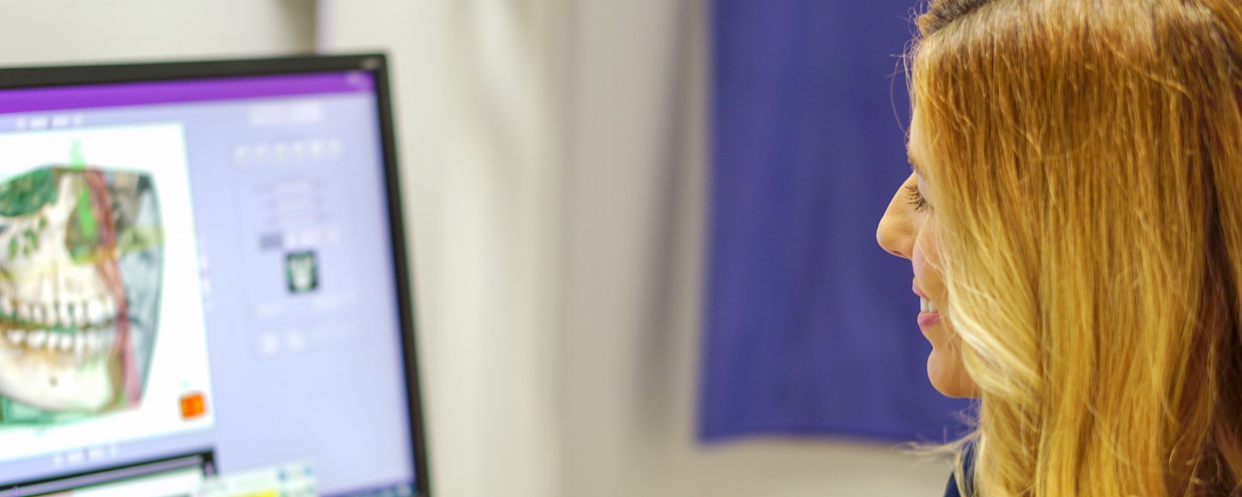 Digitális tervezés implantátum utáni harapás és végleges korona ellenőrzéséhez